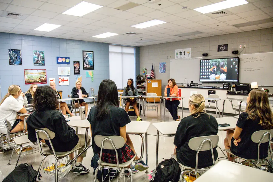 ELEMENTARY OptimizedImage,Optimized