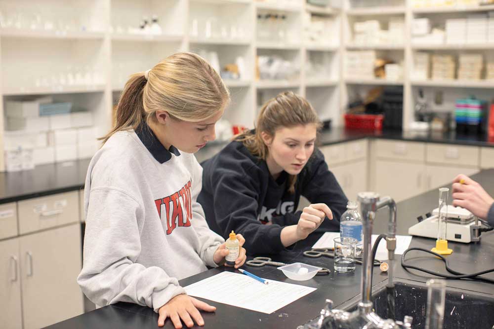 highschool students in science lab