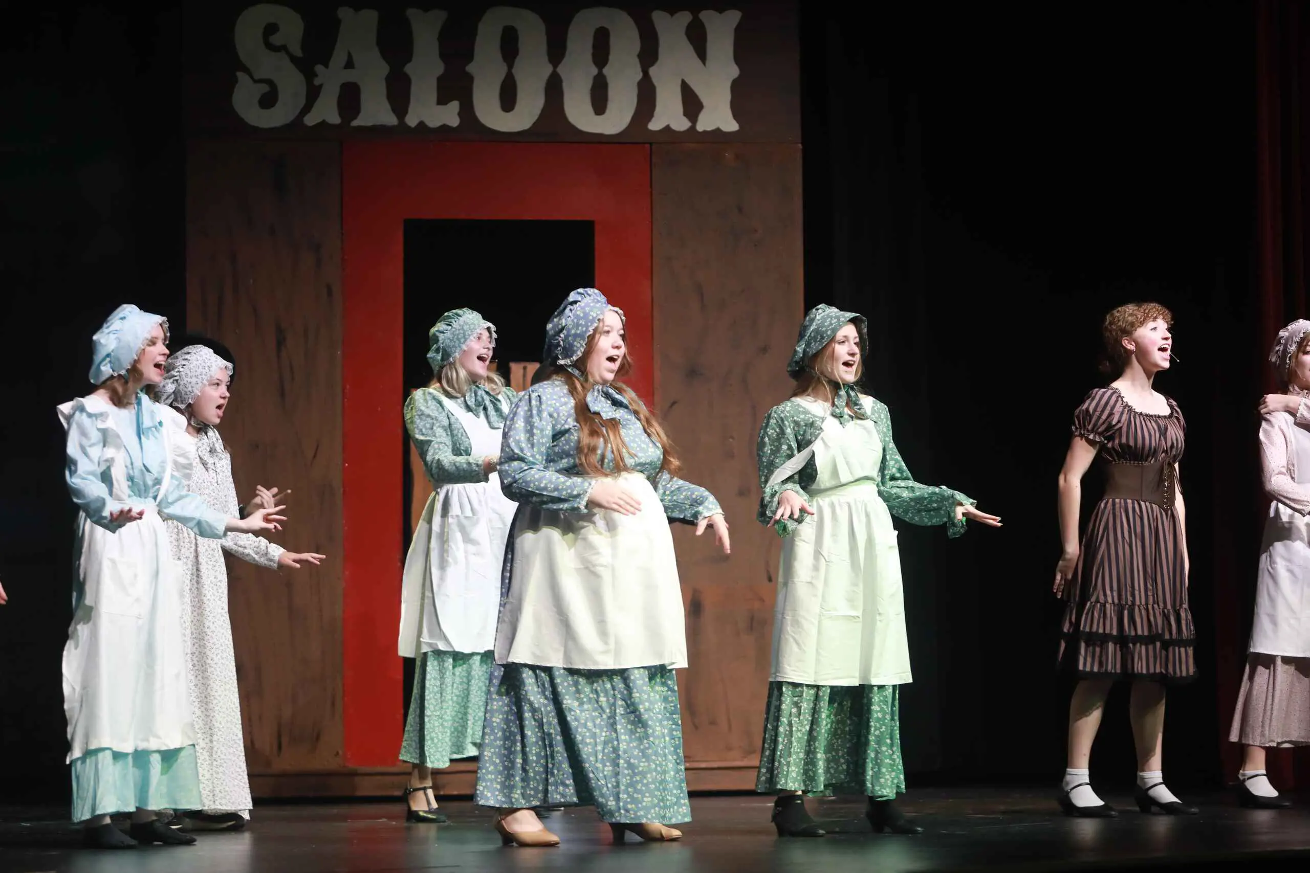 HS Curtains Play
